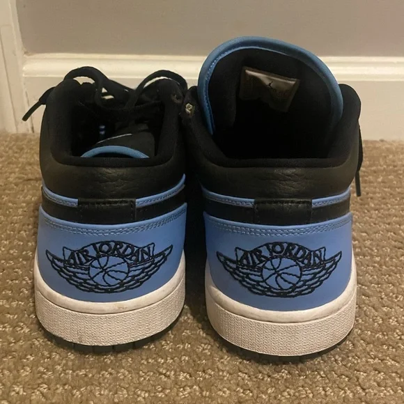 Air Jordan 1 Low Blue size‎ 9.5 - Picture 5 of 11